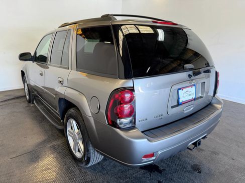 Used 2008 Chevrolet TrailBlazer LT w/ Off-Road Package AWD/4WD image 5