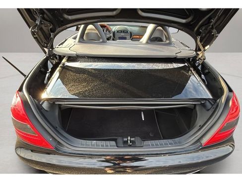 Used 2010 Mercedes-Benz SLK 300 image 30
