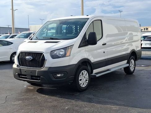 Used 2025 Ford Transit 250 Low Roof w/ Exterior Upgrade Package RWD image 2
