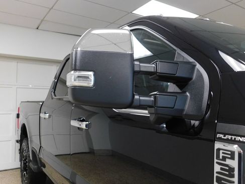 Used 2024 Ford F350 Platinum AWD/4WD image 13