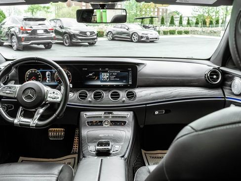 Used 2019 Mercedes-Benz E 63 AMG S image 10