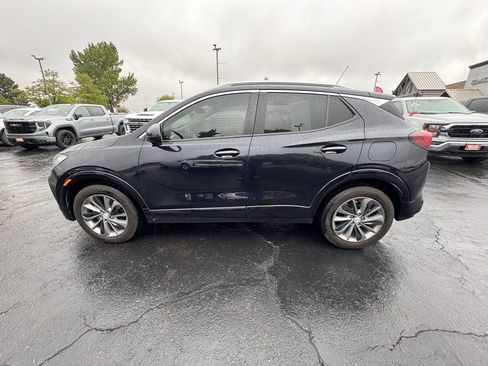 Used 2021 Buick Encore GX Select w/ Sport Touring Package AWD/4WD image 5