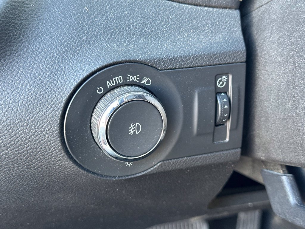 Used 2014 Chevrolet Camaro LT RWD image 15