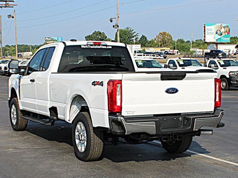 Used 2024 Ford F250 XLT w/ Camper Package AWD/4WD image 4