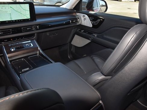 New 2026 Lincoln Aviator Reserve image 18