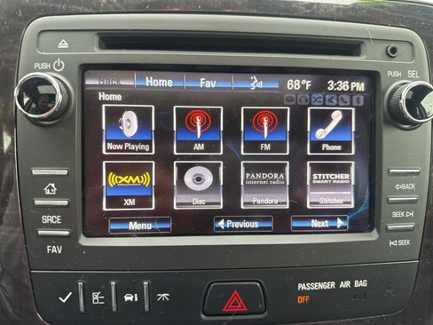 Used 2017 Buick Enclave Leather AWD/4WD image 20