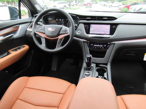 New 2026 Cadillac XT5 Premium Luxury w/ Driver Assist Package FWD image 12