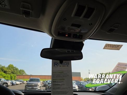 New 2026 Chevrolet Trax ACTIV w/ Sunroof Package FWD image 12