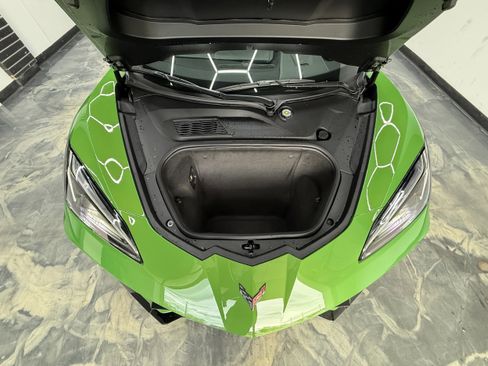 Used 2026 Chevrolet Corvette Stingray Coupe w/ Z51 Performance Package RWD image 41