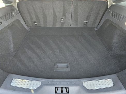 New 2026 Lincoln Nautilus Reserve image 31