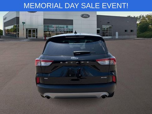 Used 2022 Ford Escape SE AWD/4WD image 8