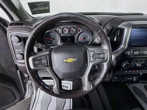 Used 2022 Chevrolet Silverado 2500 LT w/ Convenience Package AWD/4WD image 11