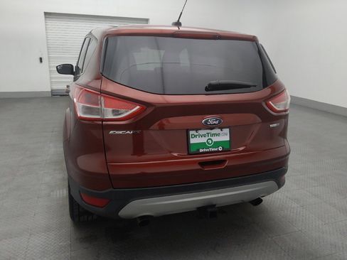 Used 2016 Ford Escape SE image 6