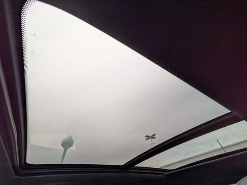 New 2026 Jeep Compass Limited w/ Sun, Sound & Navigation Group image 24