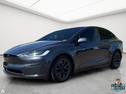 Used 2025 Tesla Model X AWD/4WD image 2