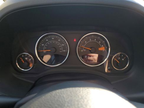 Used 2016 Jeep Compass High Altitude image 32