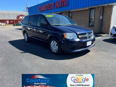 Used 2016 Dodge Grand Caravan SE w/ Quick Order Package 29E SE