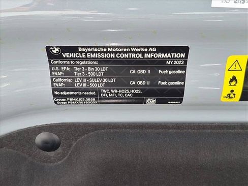 Used 2023 BMW X7 xDrive40i w/ M Sport Package AWD/4WD image 13
