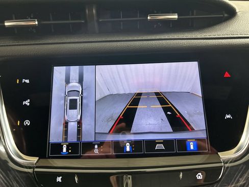 Used 2023 Cadillac XT6 Premium Luxury w/ Technology Package AWD/4WD image 15