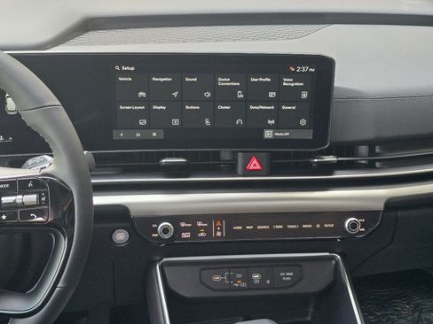 New 2027 Kia Carnival SX w/ Dark Edition Package FWD image 8