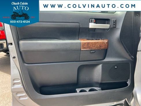 Used 2010 Toyota Tundra Limited AWD/4WD image 12