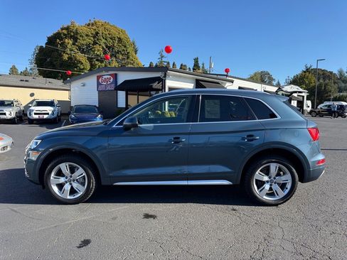 Used 2018 Audi Q5 2.0T Premium Plus w/ Premium Plus Package image 4