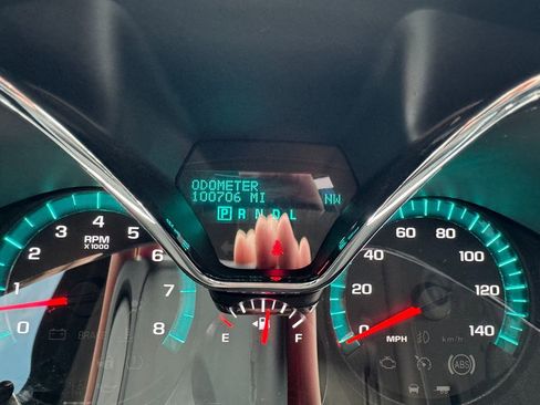 Used 2015 Chevrolet Traverse LT w/ Style and Technology Package image 30