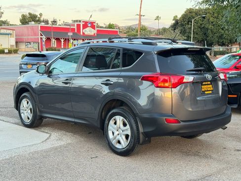 Used 2015 Toyota RAV4 LE AWD/4WD image 35
