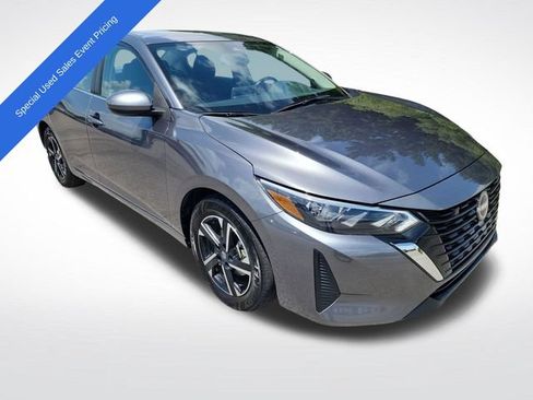 Used 2025 Nissan Sentra SV FWD image 7
