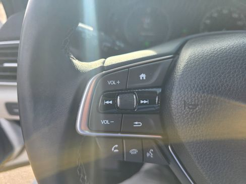 Used 2018 Honda Accord EX-L image 19