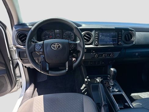 Used 2022 Toyota Tacoma SR RWD image 21