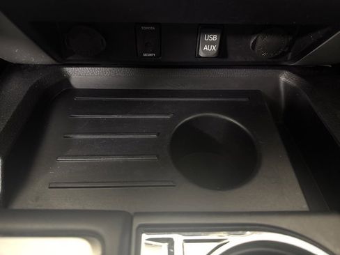 Used 2016 Toyota Tundra Platinum image 16