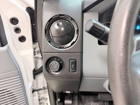 Used 2012 Ford F550 4x4 Crew Cab Super Duty w/ Payload Upgrade Pkg image 25