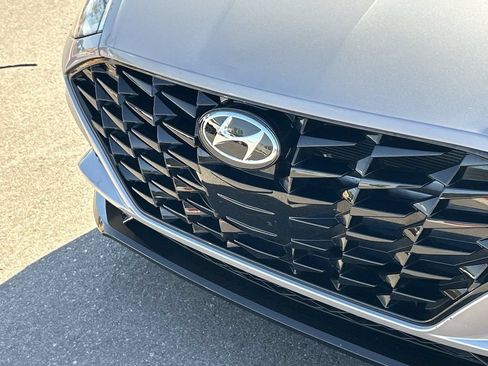 Used 2023 Hyundai Sonata SEL w/ Convenience Package FWD image 32