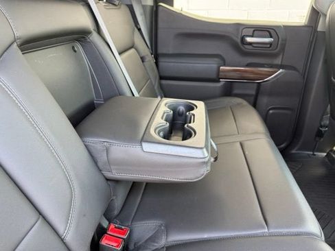Used 2020 Chevrolet Silverado 1500 RST AWD/4WD image 17