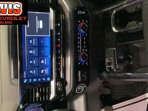 Used 2023 Chevrolet Silverado 1500 LTZ AWD/4WD image 17