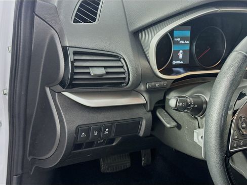 Used 2024 Mitsubishi Eclipse Cross SEL image 17