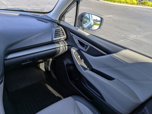 Used 2021 Subaru Forester Limited w/ Popular Package #3 image 16