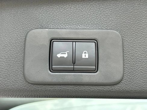 Certified 2026 Nissan Murano SV AWD/4WD image 53