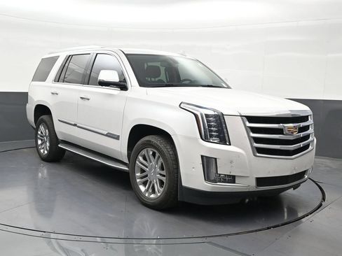 Used 2020 Cadillac Escalade 2WD image 8
