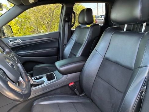 Used 2021 Jeep Grand Cherokee Laredo X RWD image 10