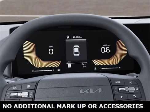 New 2025 Kia K4 LXS image 21