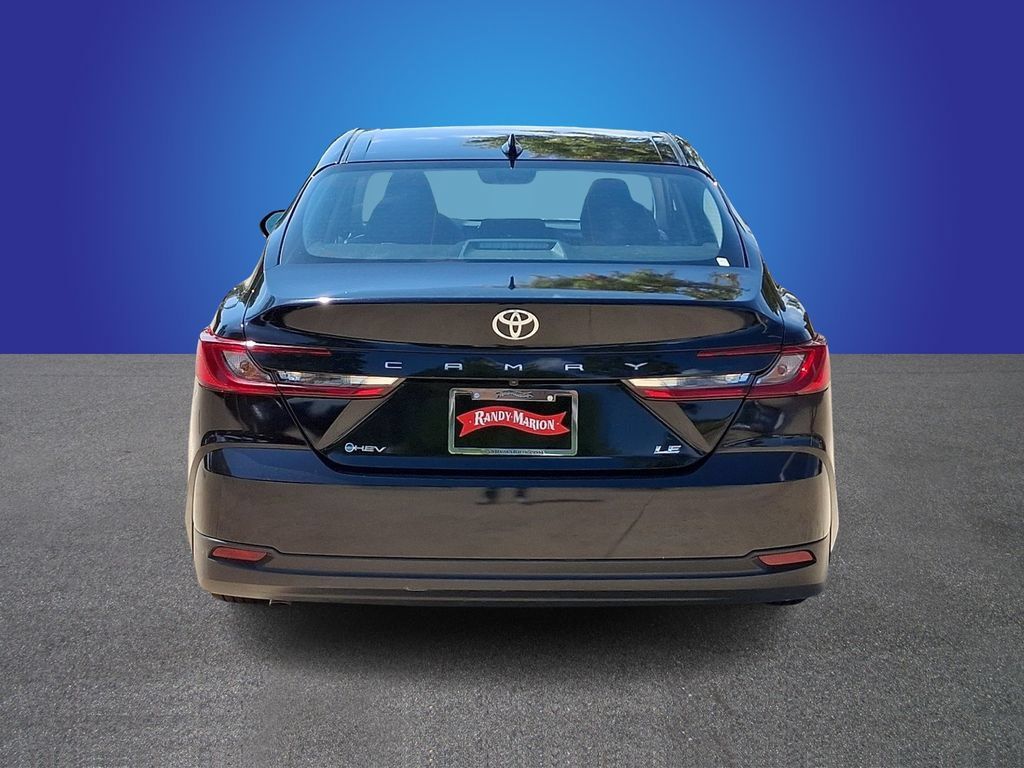 Used 2025 Toyota Camry LE FWD image 5