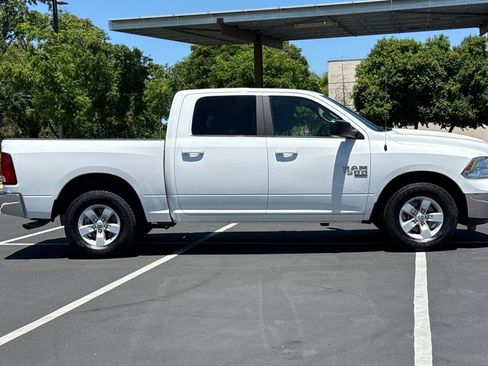 Used 2021 RAM 1500 Classic SLT RWD image 10