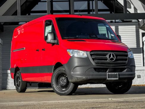 Used 2026 Mercedes-Benz Sprinter 2500 image 1