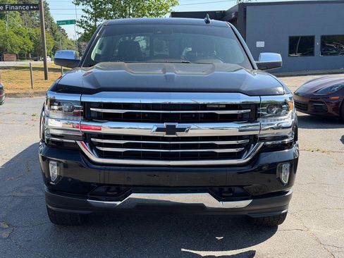 Used 2017 Chevrolet Silverado 1500 High Country image 17
