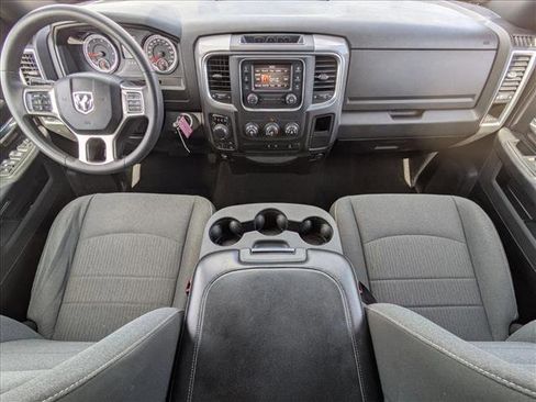 Used 2024 RAM 1500 Warlock AWD/4WD image 17