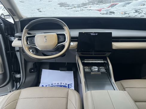 Used 2024 Lincoln Nautilus Premier w/ Equipment Group 102A image 16