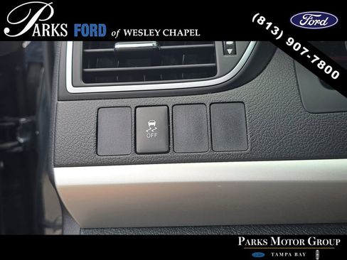 Used 2015 Toyota Camry SE FWD image 24