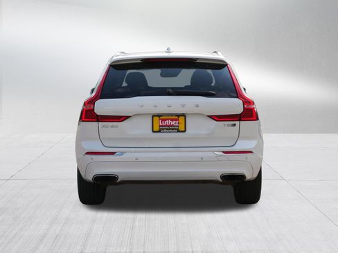 Used 2018 Volvo XC60 T5 Inscription w/ Convenience Package AWD/4WD image 6